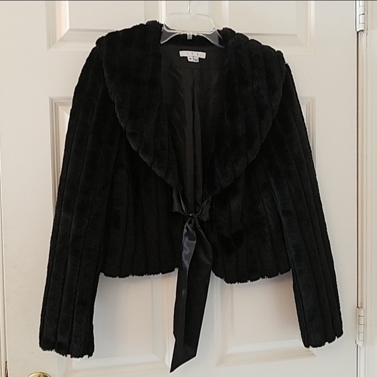 Gorgeous Faux Fur Jrs M Or Ladies Sm/Xs Jacket